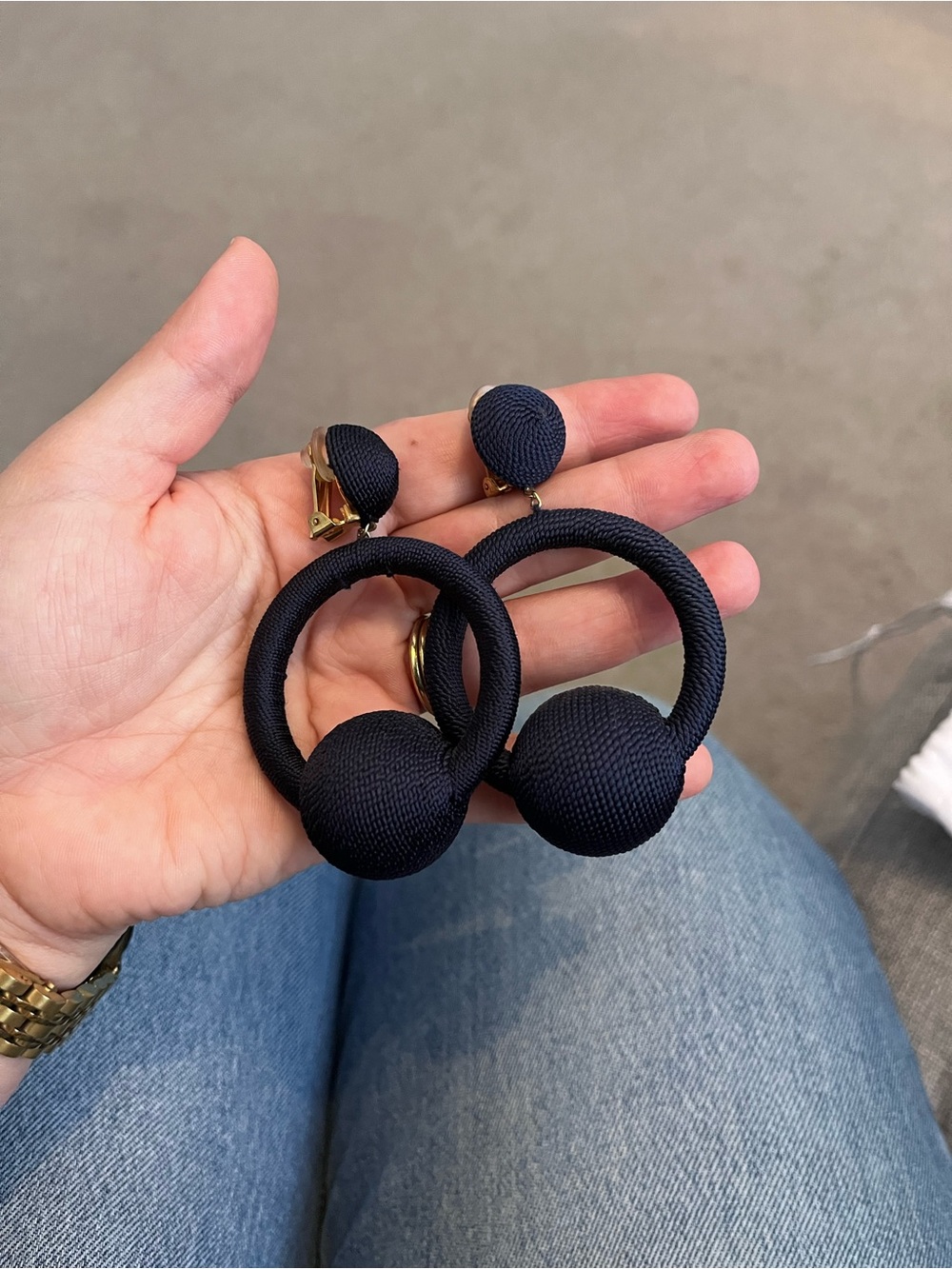 Rebecca de Ravenel dark Navy clip Earrings